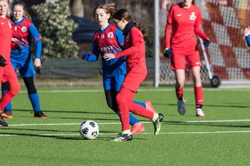 Bild 303 - wCJ Eimsbuettel - VfL Pinneberg : Ergebnis: 6:2